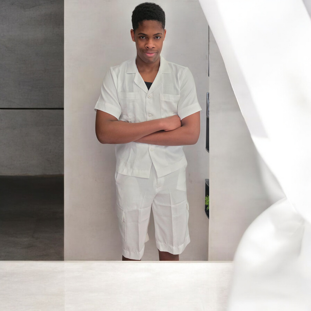 La-Delia's finest short-sleeve shirt and short for men