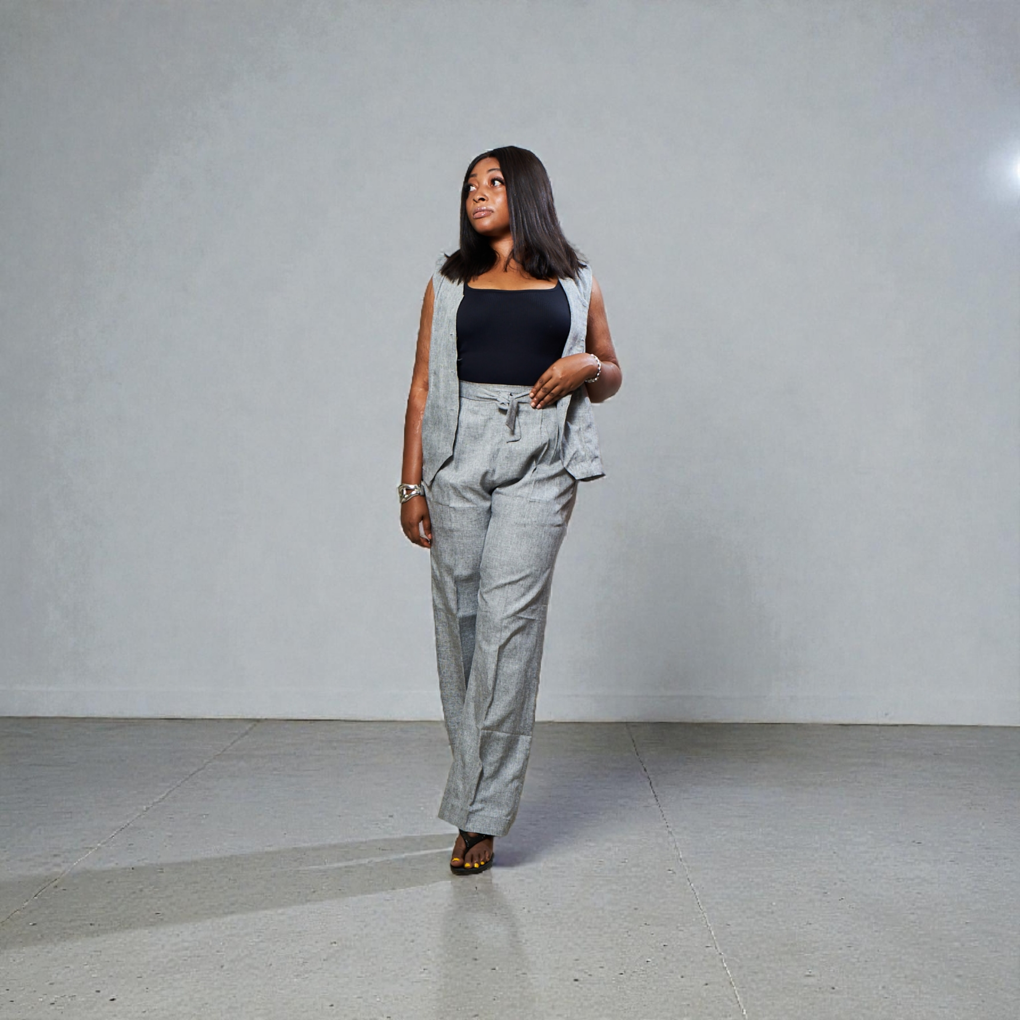 Sleeveless 2pcs linen outfit for women